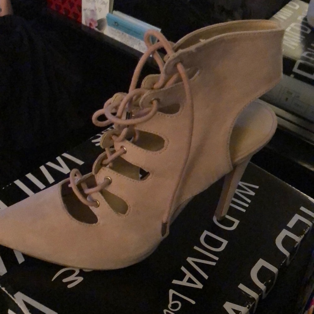 Nude heel bootie